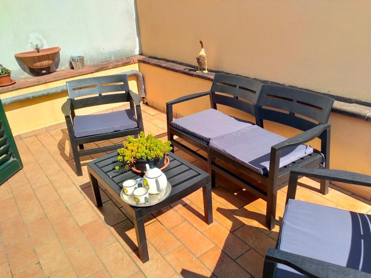 Lea Apartment Пистоя Екстериор снимка
