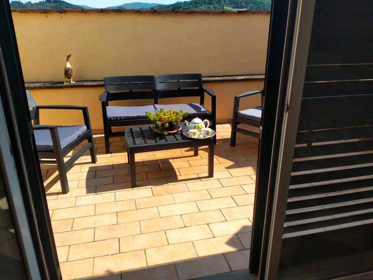 Lea Apartment Пистоя Екстериор снимка
